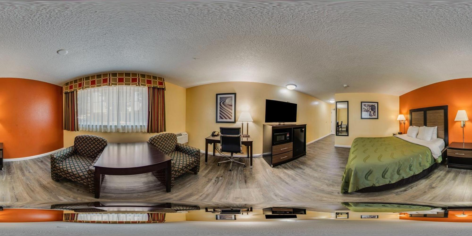Quality Inn & Suites Medford Airport Eksteriør bilde