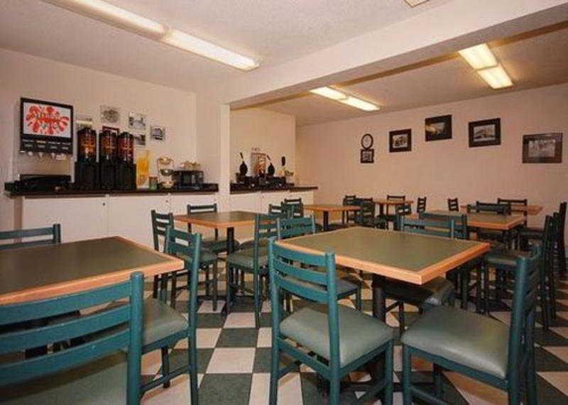 Quality Inn & Suites Medford Airport Restaurant bilde